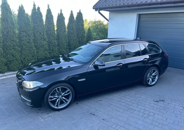 BMW Seria 5 cena 68900 przebieg: 180000, rok produkcji 2017 z Chełmno małe 232
